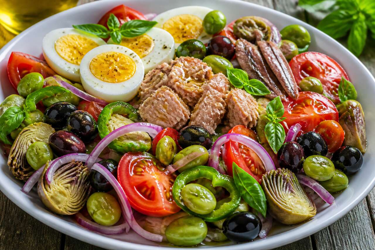 La salade niçoise : la recette provençale incontournable